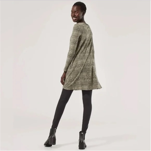 Pact Revive Organic Cotton Long Sleeve Green & Black Swing Dress Size Small Camo - Picture 5 of 6